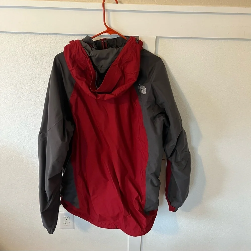 The North Face Men's XL Hyvent Winter Jacket.